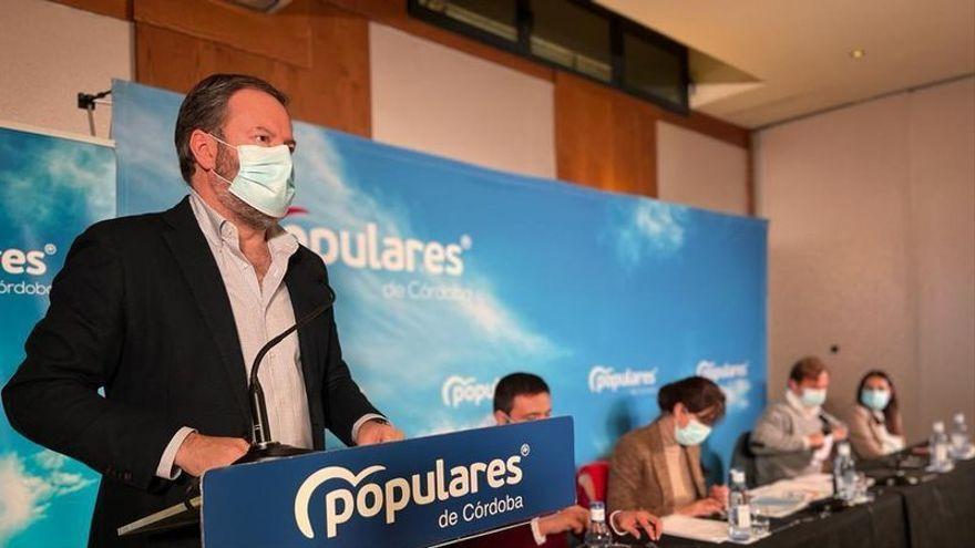 El presidente del Partido Popular de Córdoba, Adolfo Molina, quien presidió el sábado el Comité Ejecutivo provincial de su partido.