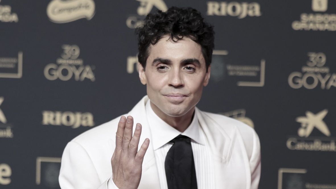 Javier Ambrossi 'desaparece' de las redes sociales