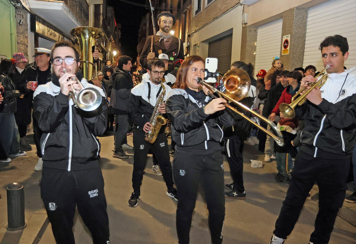 Troba't a les fotos de l'inici del Carnaval de Sallent 2026