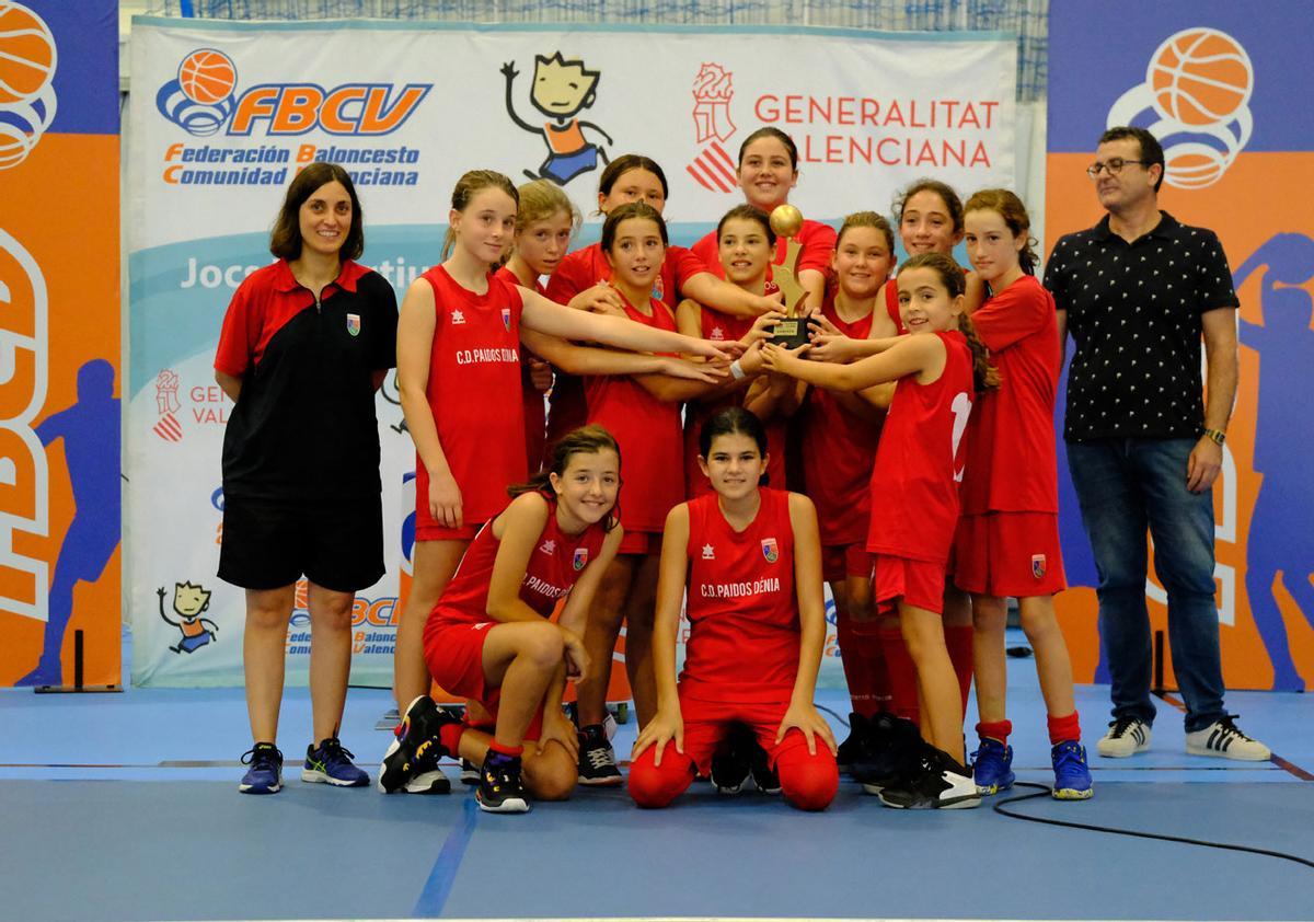 CD Paidos Denia fue el campeón de Alicante en la categoría Alevín Femenino.