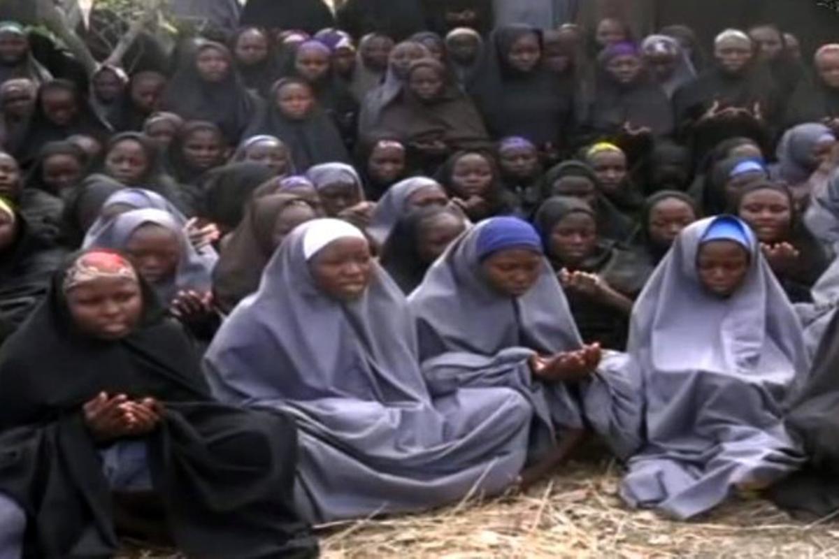 Imatge d’algunes de les noies segrestades per Boko Haram a Chibok, l’abril del 2014.