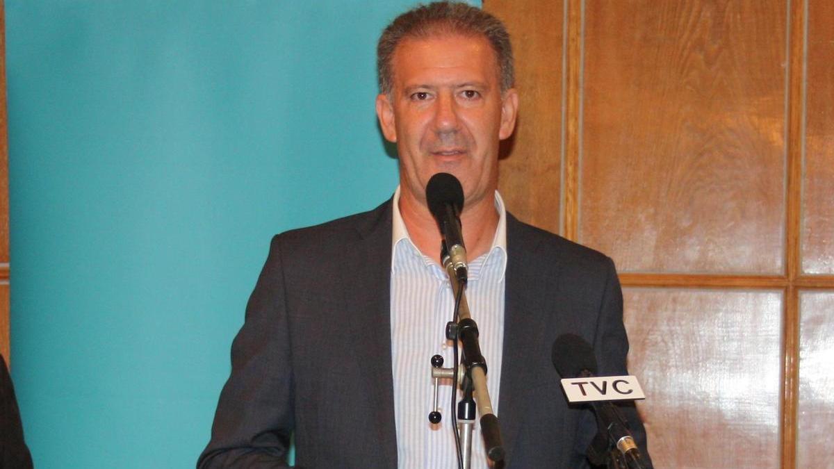 Condenan al exalcalde de Navajas a 11 meses de prisión y 7 años de