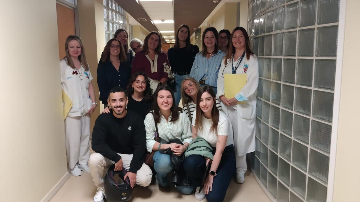 Algunos de los enfermeros especialistas en Geriatría y Pediatría que se incorporan esta semana a las nuevas plazas creadas por el Salud.