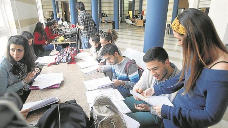 La Oficina del Defensor Universitario cambia de rostro después de ocho años