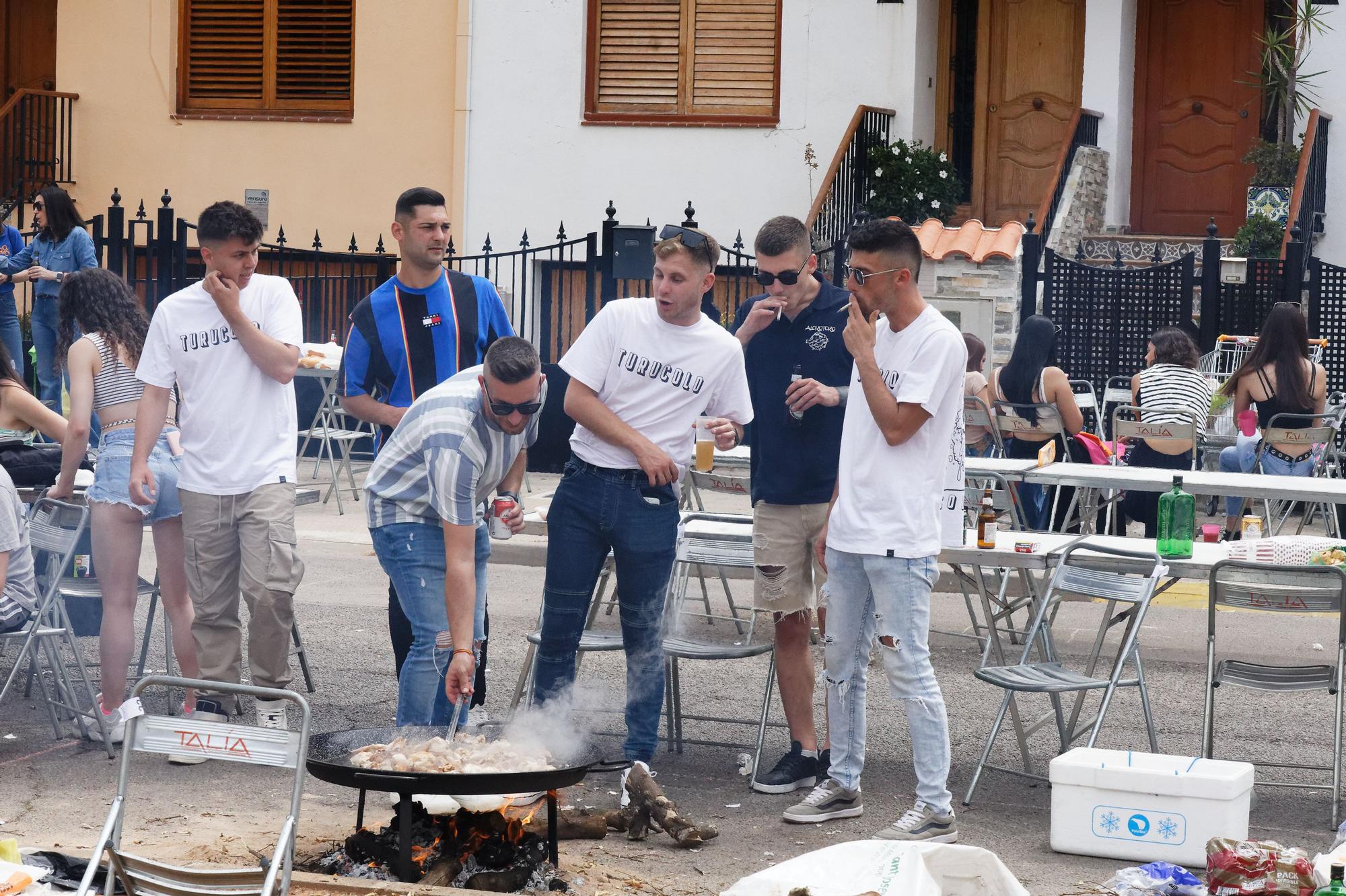 ¡Búscate en la macrogalería! Castellón vive un puente de fiestas en los municipios