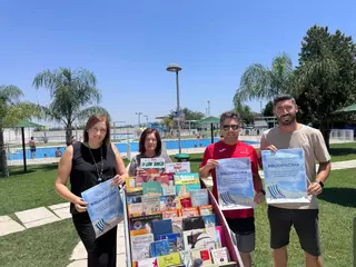 Puerto Lumbreras fomenta la lectura entre baño y baño