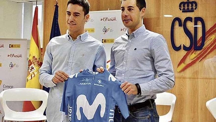 Torres y Mora, el dÃ­a de su presentaciÃ³n con Movistar.