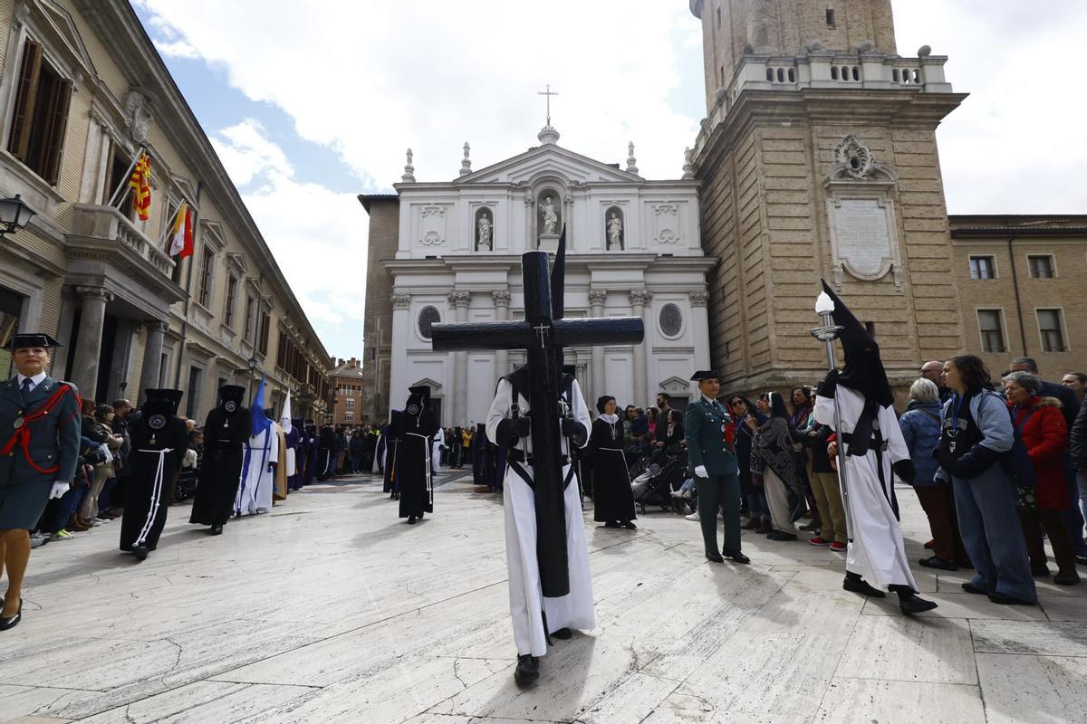 En imágenes | Procesiones del Jueves Santo en Zaragoza