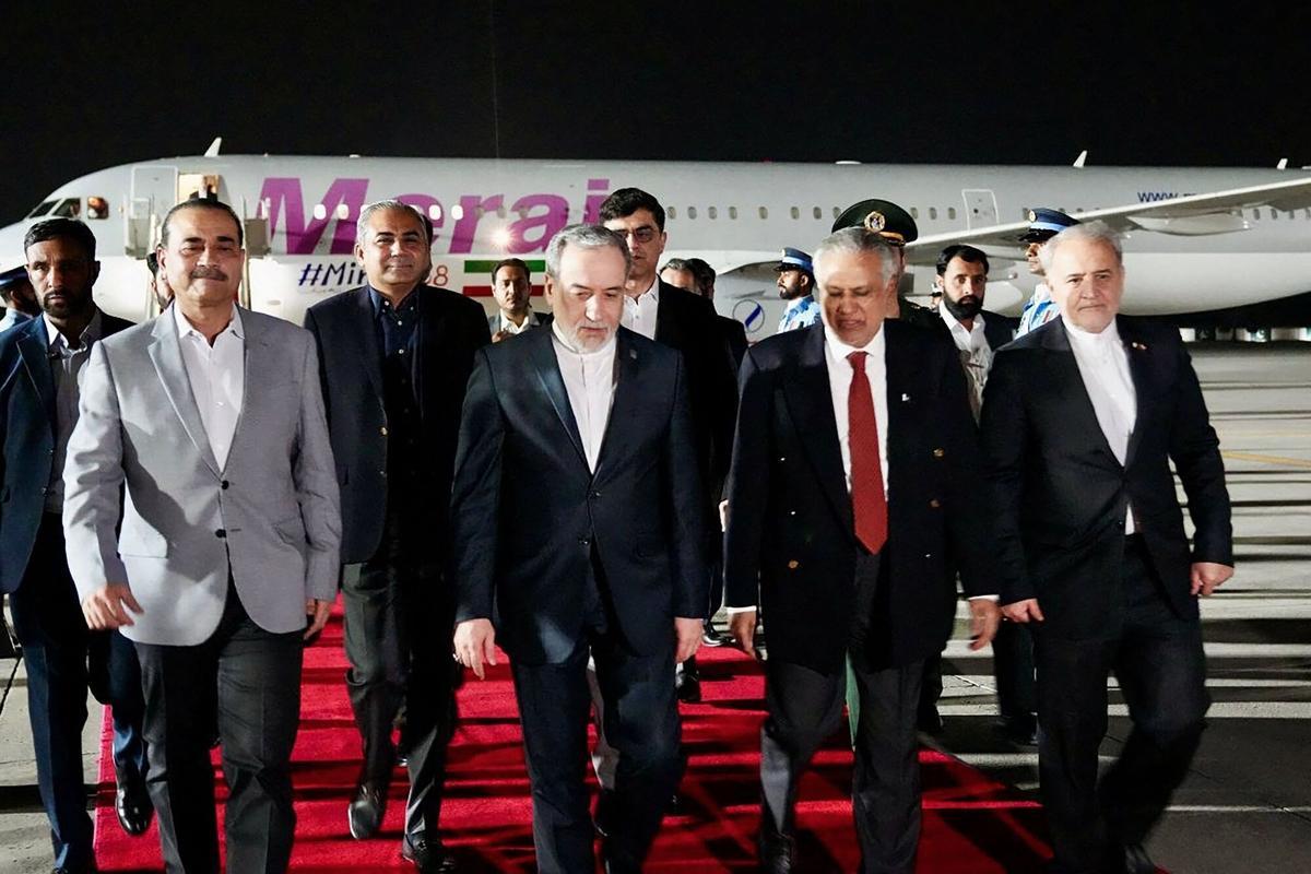 EEUU e Irán posponen de nuevo sus negociaciones en Islamabad mientras crecen los temores a la reanudación de las hostilidades