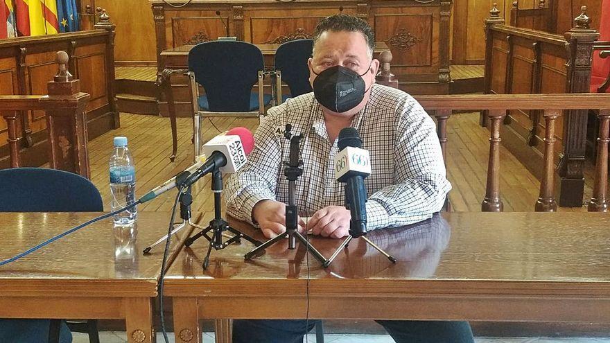 El concejal de Alcoy Marcos Martínez deja Cs pero mantiene el acta y acusa a Rosa García de «ningunearlo»