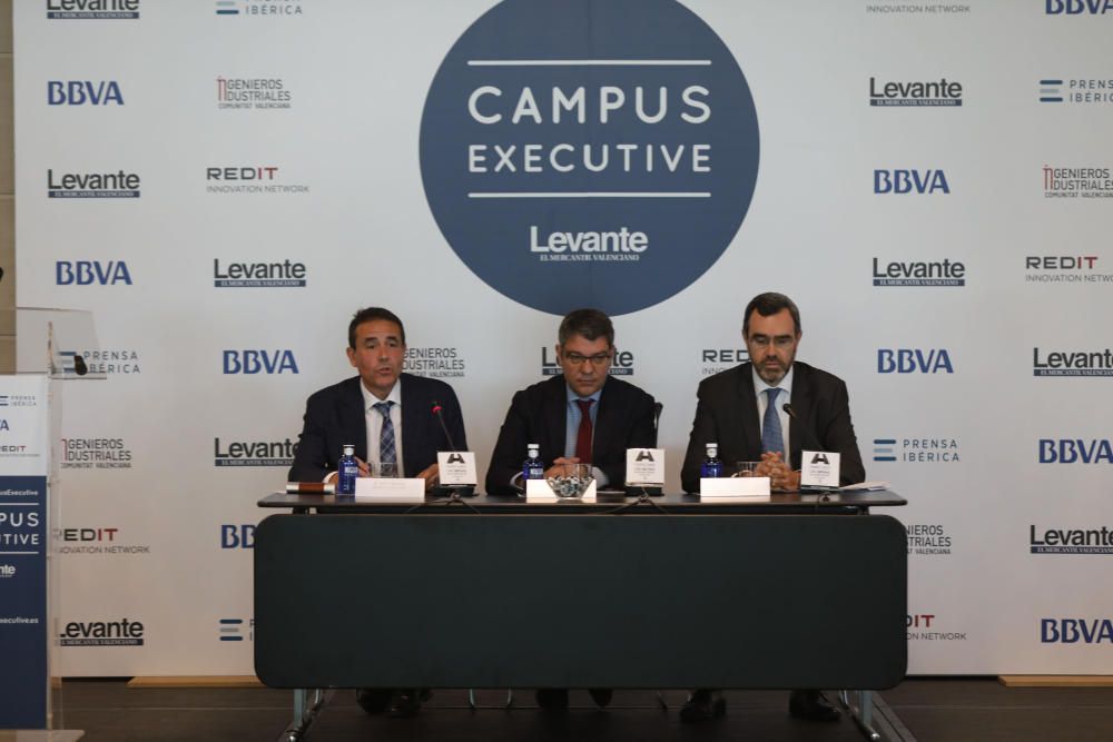 Conferencia inaugural de Campus Executive con el ministro Álvaro Nadal.