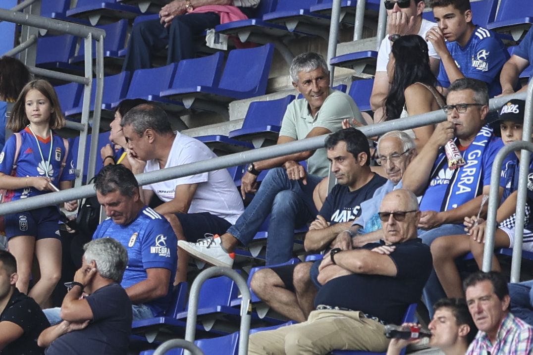 En imágenes: El Oviedo se estrena perdiendo por 0-1 contra el Andorra