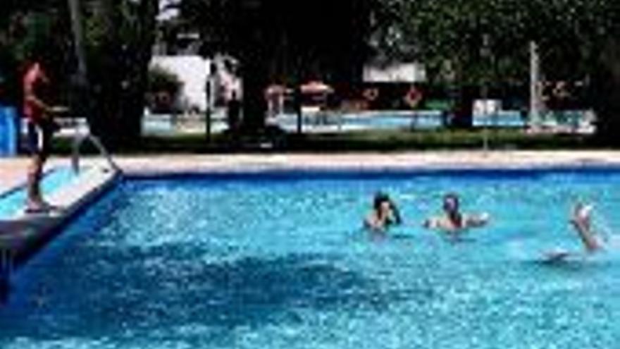 Las obras para mejorar la piscina de Don Benito empiezan este mes