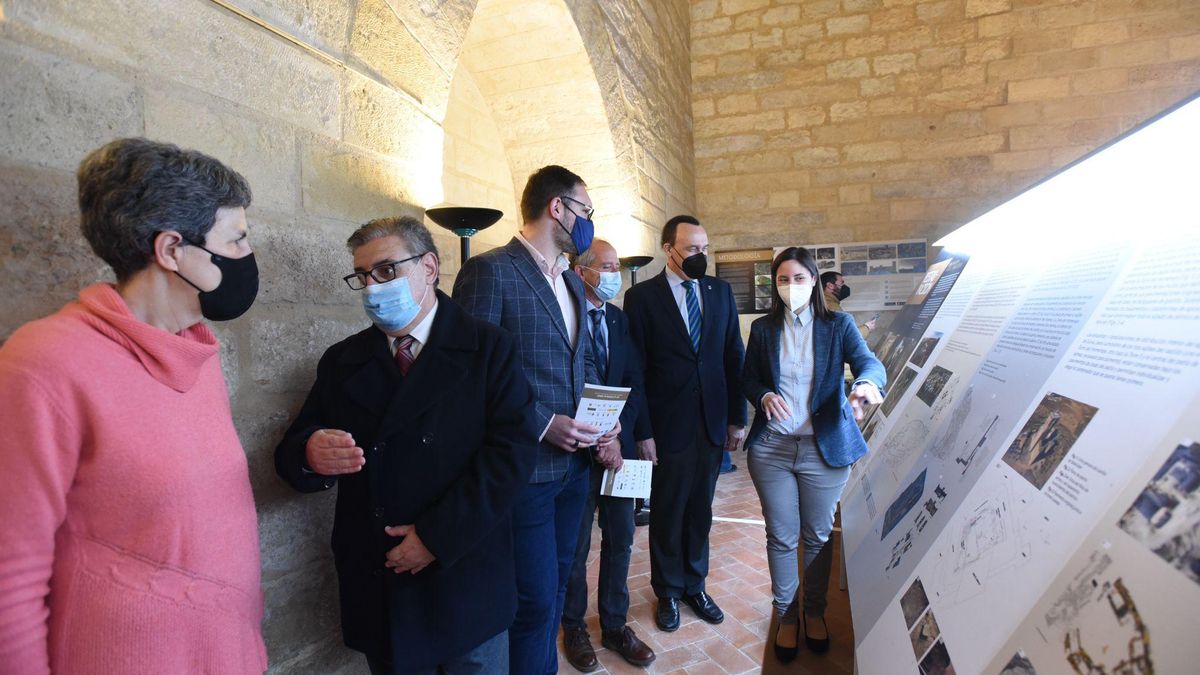 De izquierda a derecha, Alicia Córdoba, Julián Hurtado de Molina, Javier López Rider, Ricardo Córdoba de la Llave, José Carlos Gómez Villamandos y Cristina Casanueva.