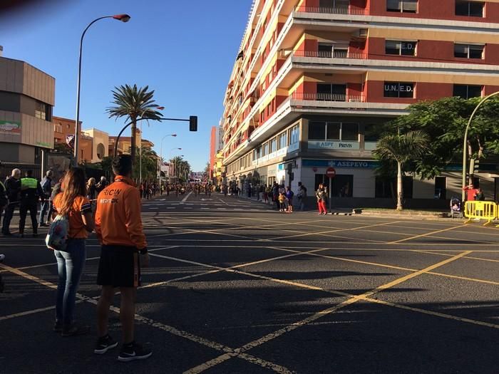 La salida de la HPS San Silvestre desde León y Cas