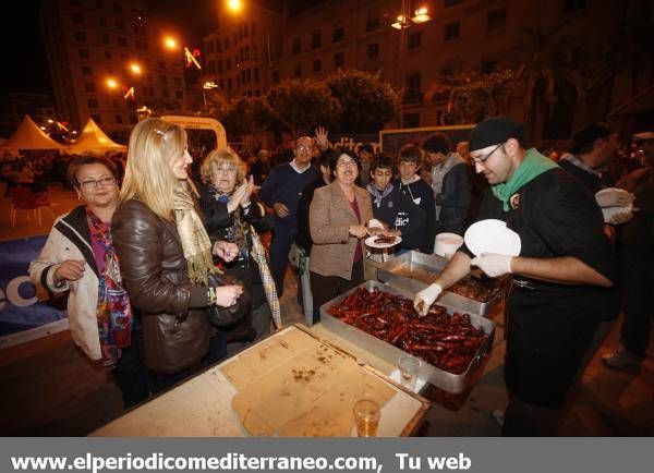 GALERÍA DE FOTOS - Éxito de la Barbacoa de ‘Mediterráneo’