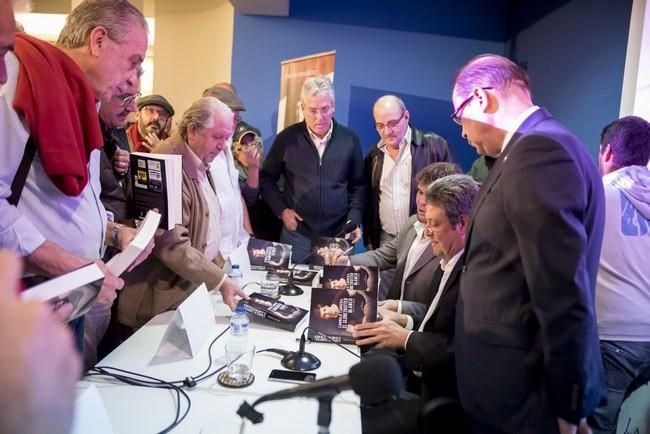 Presentacion del libro "Carmelo Cabrera. El ...