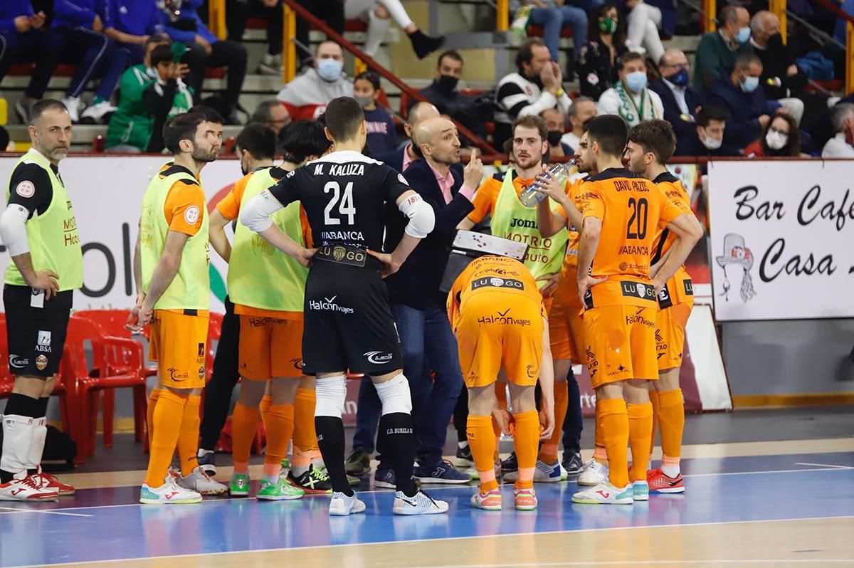 Las imágenes de la victoria del Córdoba Futsal ante el Burela