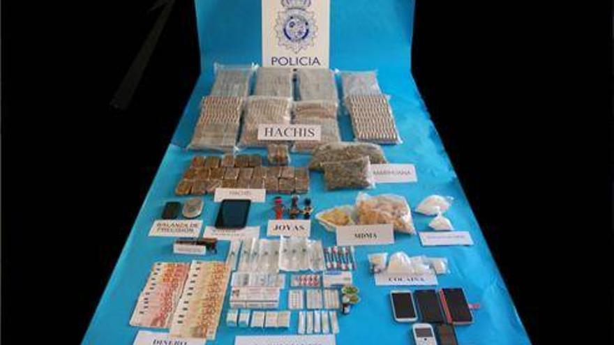 Detienen 21 personas en Córdoba y Málaga por tráfico de droga y anabolizantes
