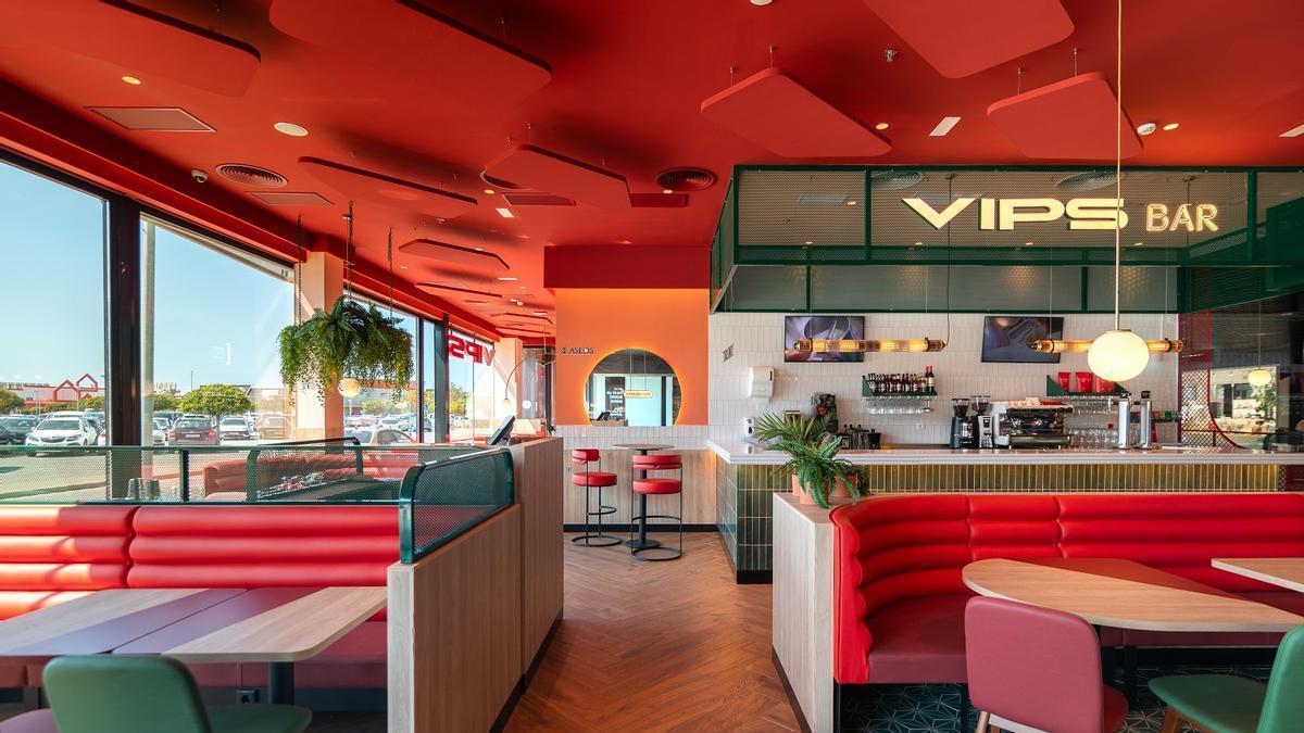 La marca de restauración  VIPS, perteneciente al grupo Alsea, ha abierto un restaurante en el Factory del parque comercial Málaga Nostrum.