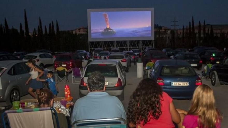 Autocine El sur, en el municipio de Mutxamel