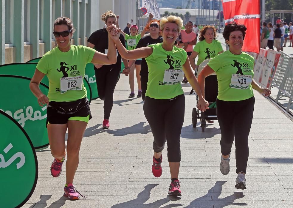 La ola de solidaridad venció a la ola de calor en la Carrera Solidaria Femenina de Vigo, en la que hubo mucha diversión