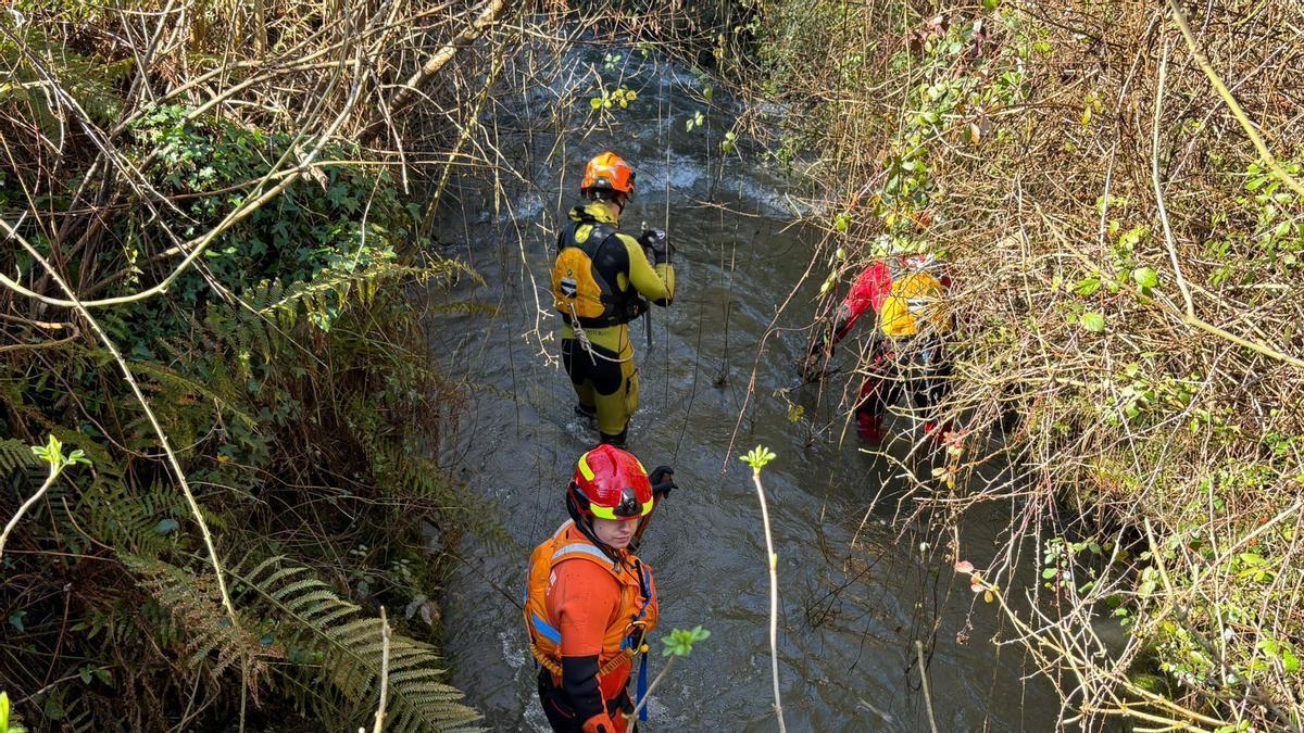 Así es la intensa búsqueda, este domingo, de la mujer que cayó al agua en San Martín