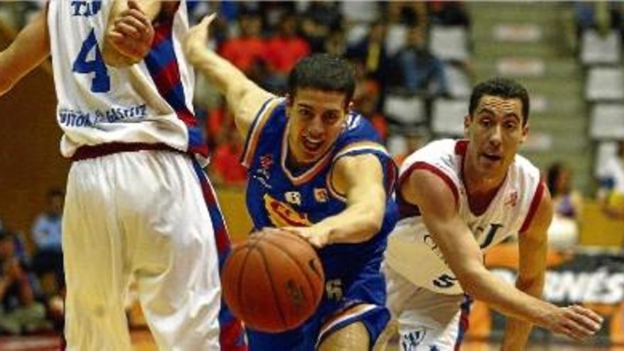 Albert Sàbat en un dels seus darrers partits a l&#039;ACB: Casademont-TAU a Fontajau, el 30 d&#039;abril de 2005.