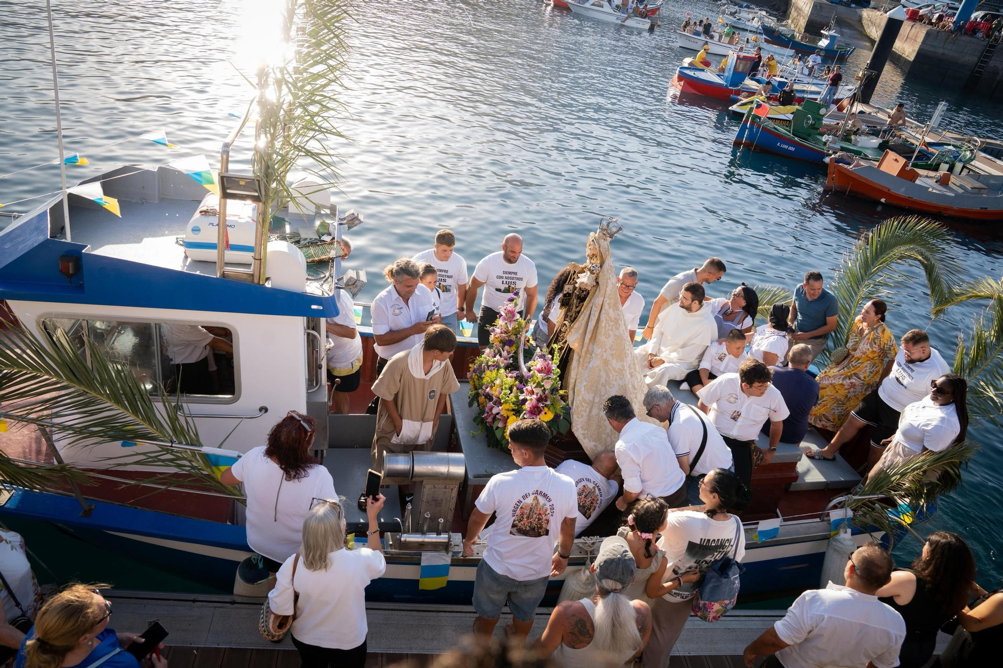 Embarcación de la Virgen del Carmen en Candelaria