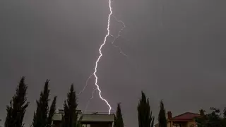 Alerta por tormentas y viento: la otra cara de la ola de calor en Andalucía