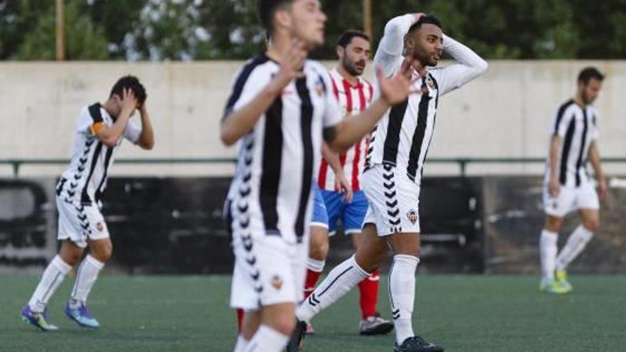 Los albinegros se llevaron el triunfo final.