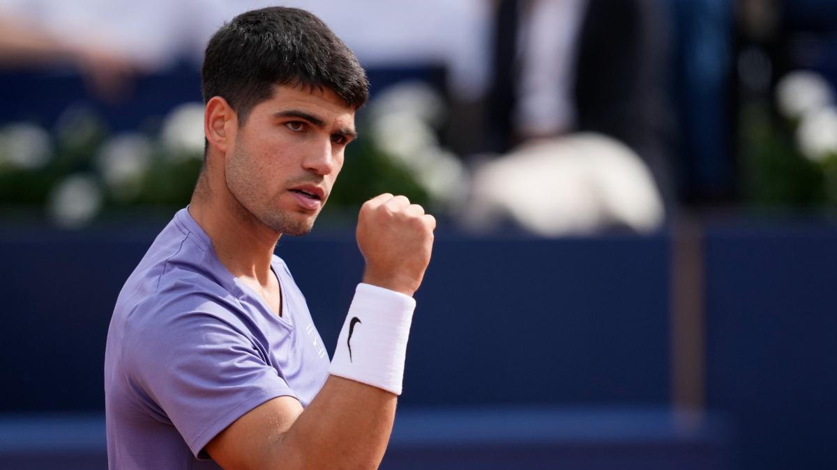 Carlos Alcaraz ya está en los octavos de final del Barcelona Open 2025