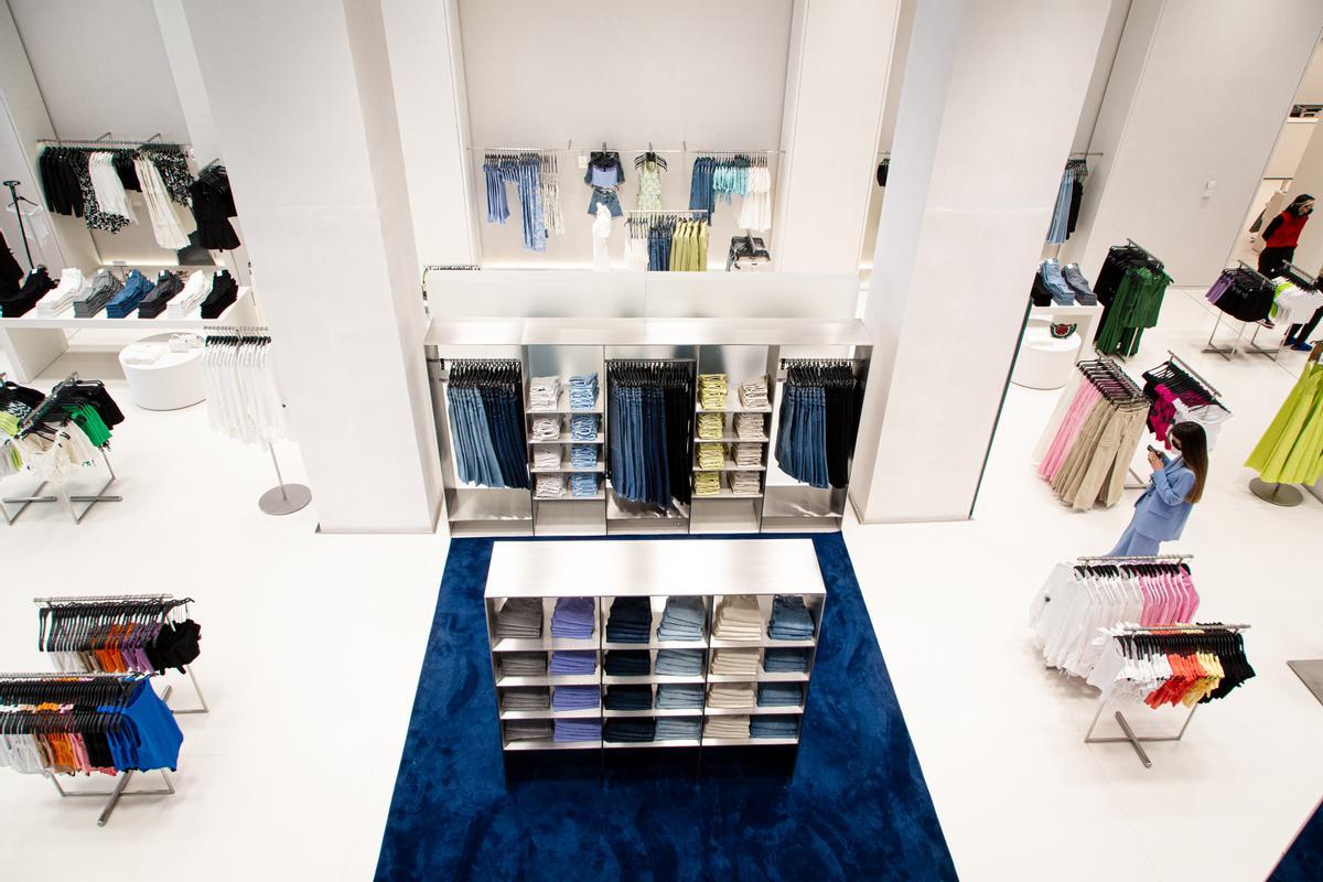 Espacio de la nueva tienda Zara Plaza España.