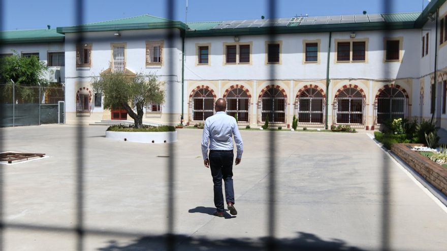 Firman 55 convenios con ayuntamientos y oenegés de Córdoba para que menores infractores cumplan medidas no privativas de libertad