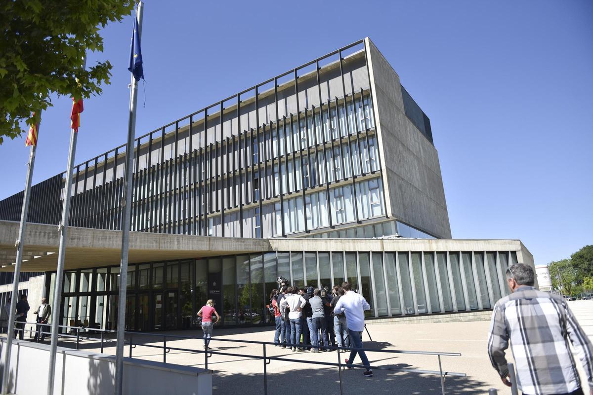 Archivo - Vista del Juzgado de Instrucción número 5 de Huesca.