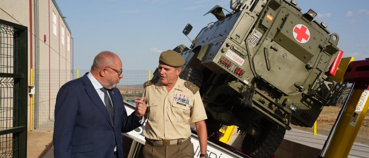 Presentación de la plataforma antivuelco para vehículos militares desarrollada por la UCO