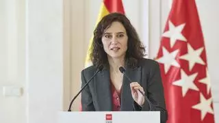 Ayuso se revuelve contra el Tribunal Constitucional antes de que se pronuncie sobre el ex fiscal general: "España está gobernada por una banda mafiosa"