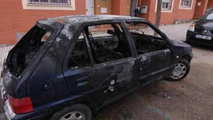 Nuevos ataques a los coches de Suerte de Saavedra de Badajoz