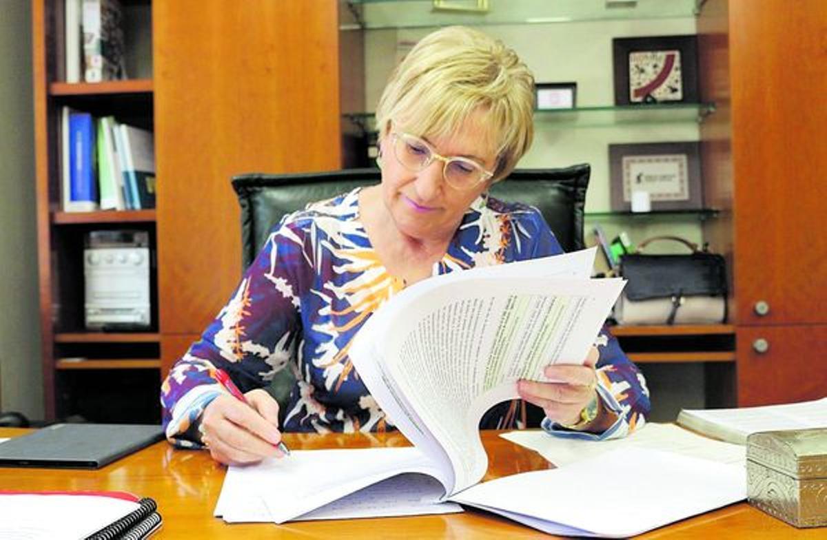 La consellera de Sanidad y Salud Pública de la Generalitat Valenciana, Ana Barceló.