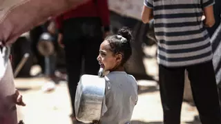 La cifra de niños muertos por desnutrición aumenta a 100 desde el inicio de la ofensiva israelí contra Gaza