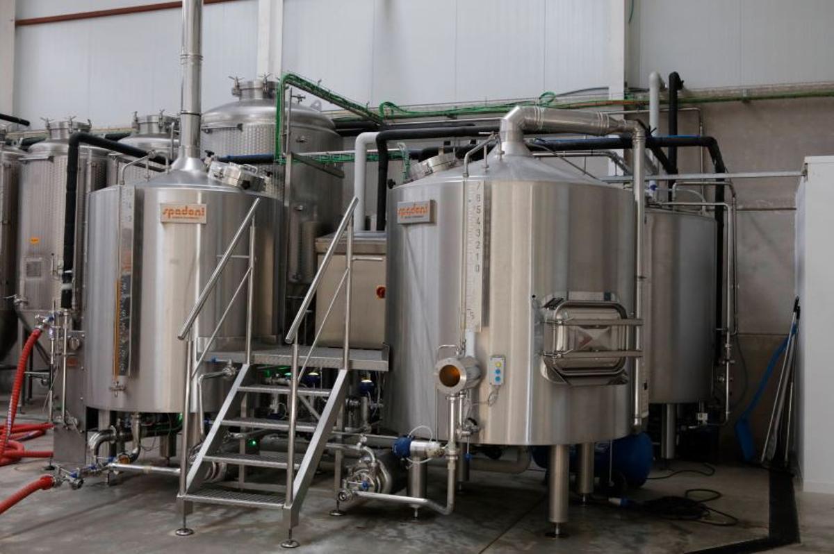 1.400 Litern pro Charge – Tanks im Sudhaus