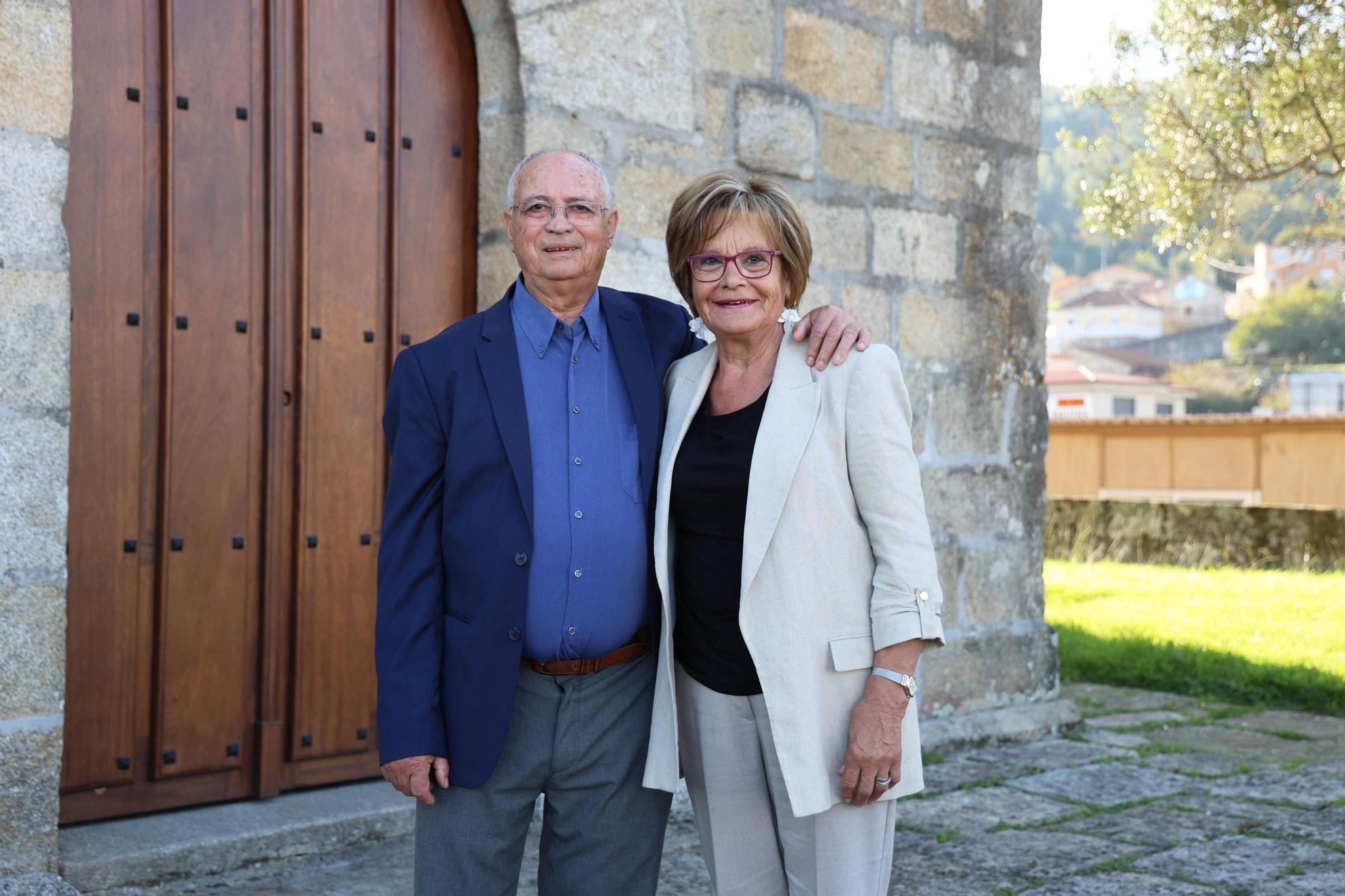 Matrimonios que celebrarán sus bodas de oro con la asociación AVOA en Coruxo