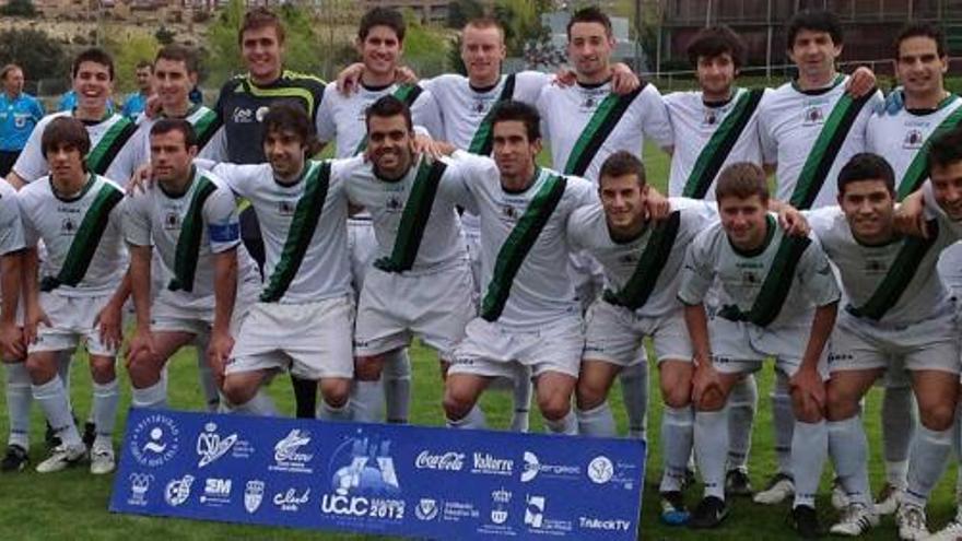 Los jugadores de la Universidad de Oviedo que disputaron en Madrid el Campeonato de España universitario.
