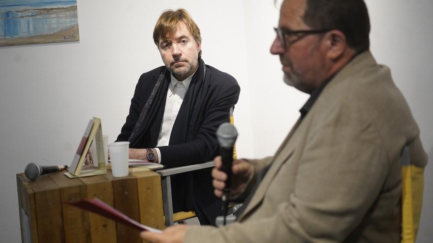 Presentació del llibre "Un brindis per Sant Martirià" d'Albert Serra