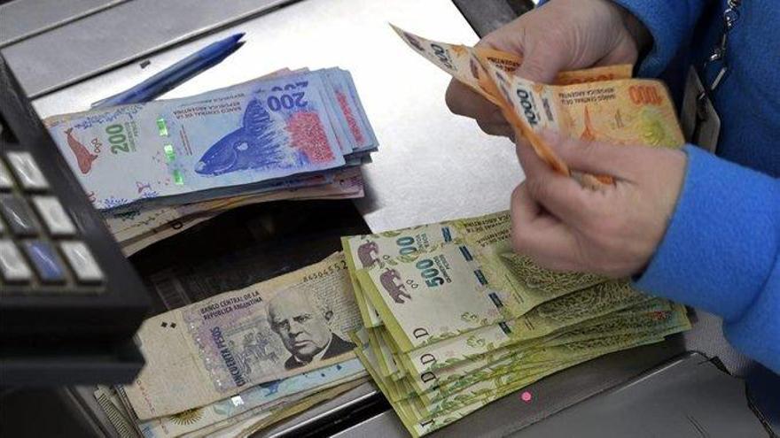 Argentina: El precio de vivir atados al dólar