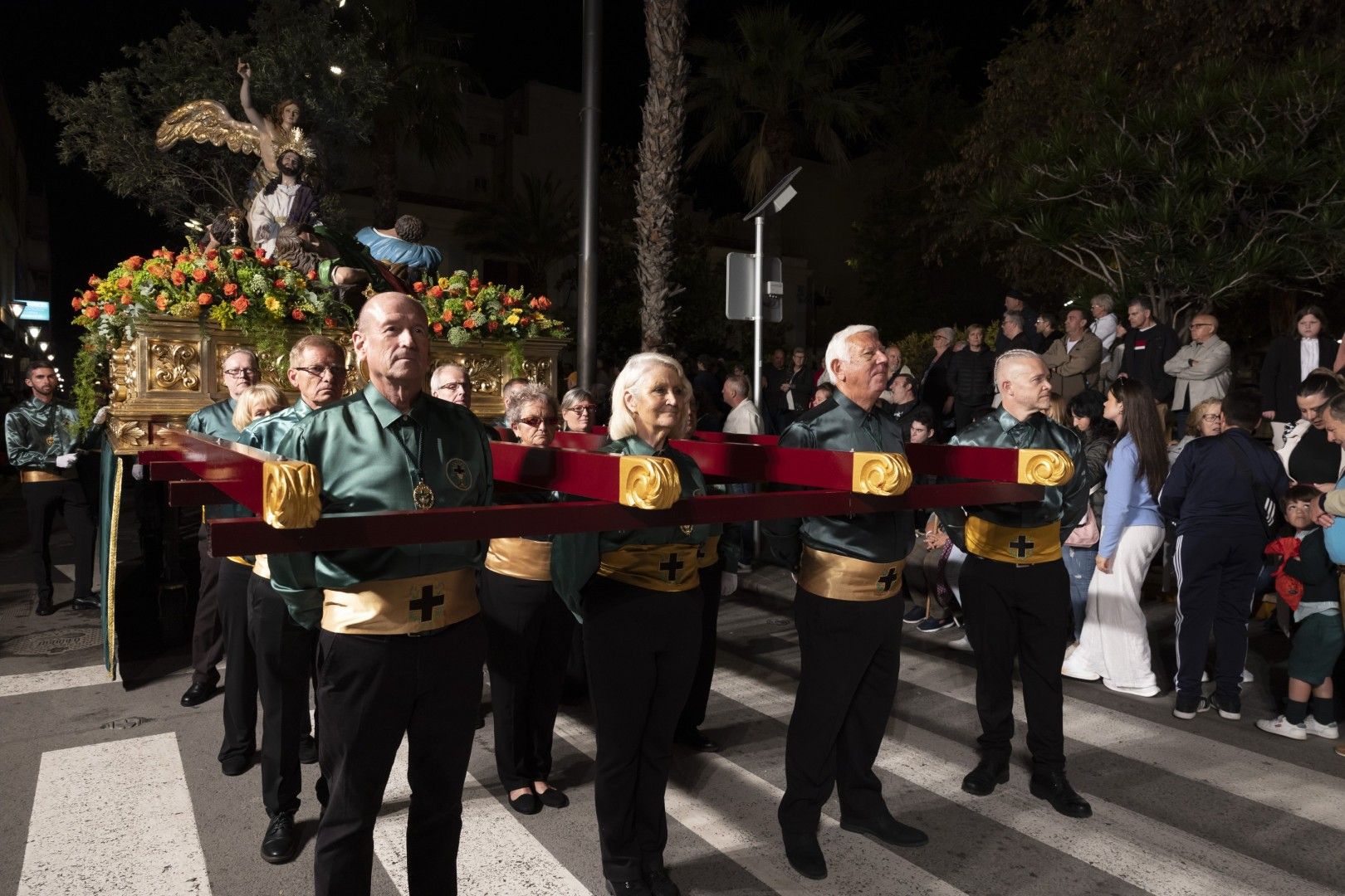 Aquí las mejores imágenes del Lunes Santo en Torrevieja