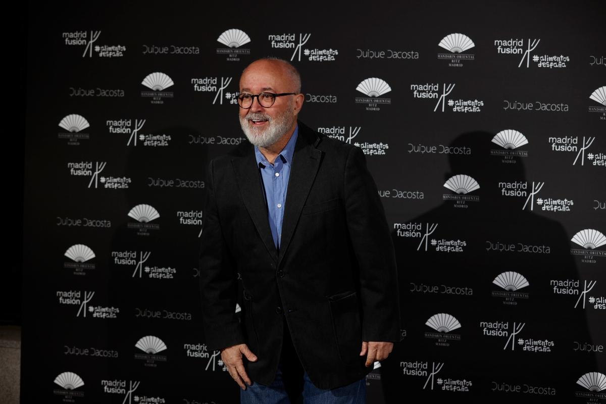 Ricardo Sanz, maestro de la cocina japonesa en España, atraviesa dificultades financieras en su restaurante Wellington.