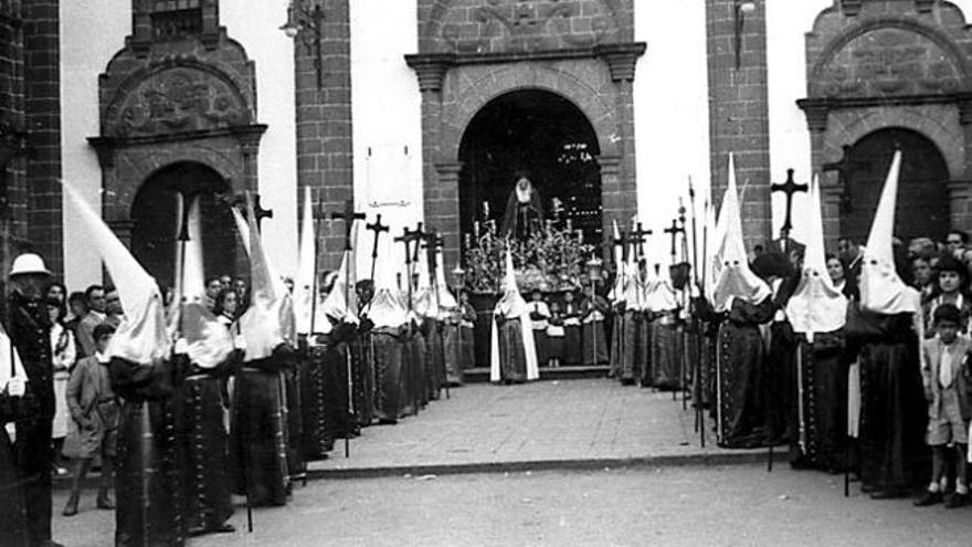 Y los nazarenos salieron en Teror