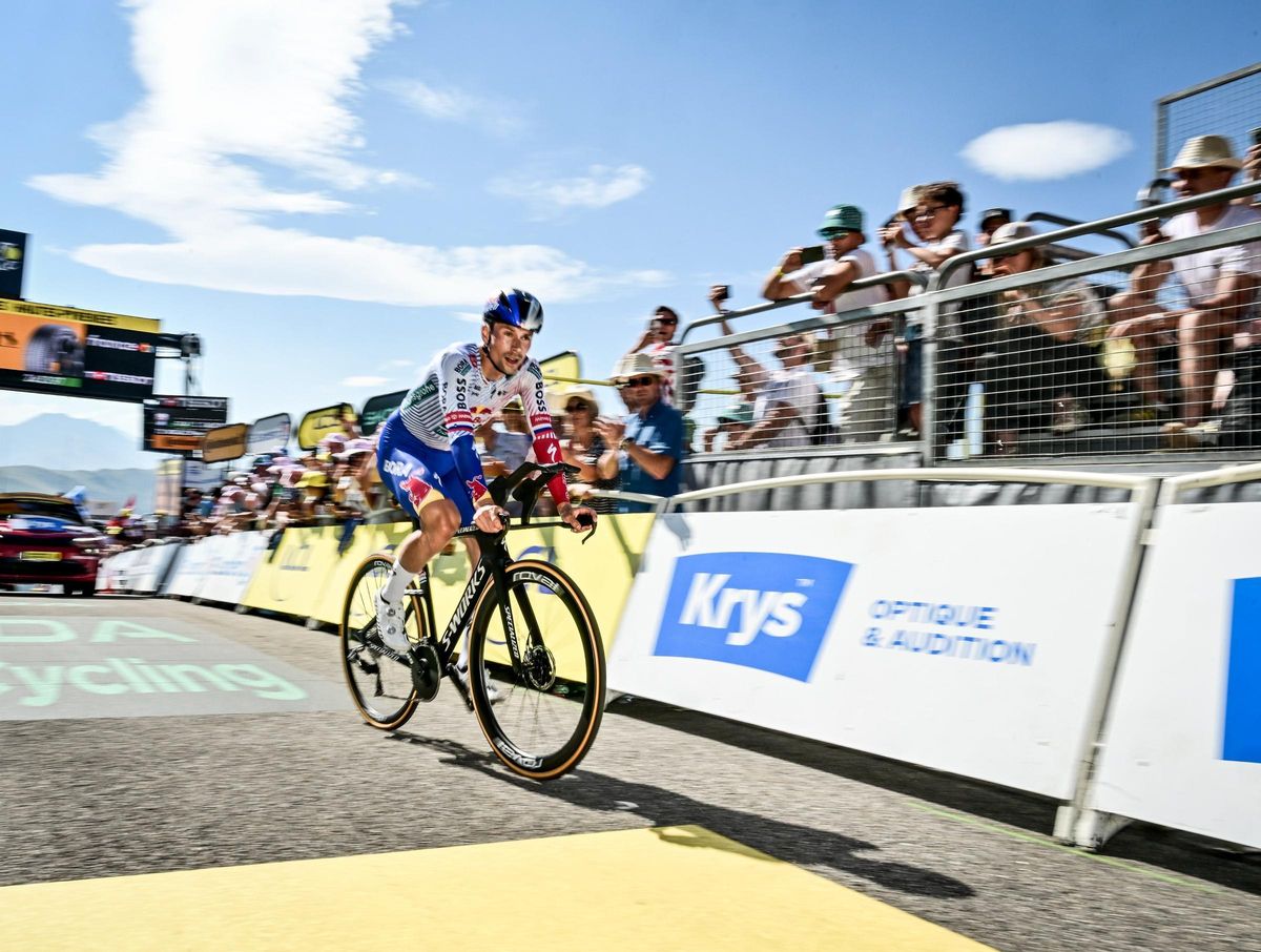 Roglic realizó una buena cronoescalada y acabó en tercera posición.