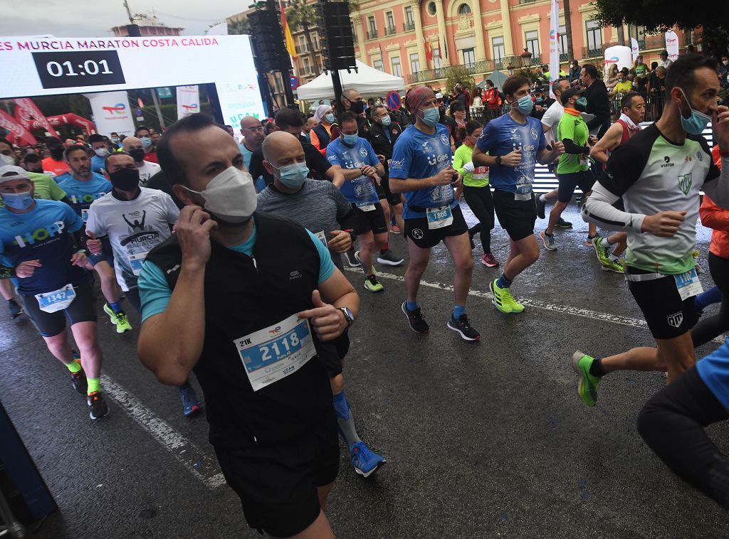 Así fue la salida de la maratón y la media maratón de Murcia (II)